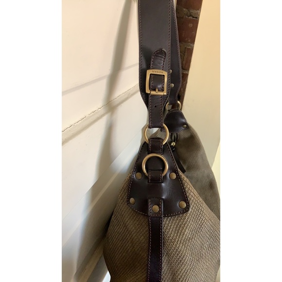 ‘Hogan’ olive green shoulder bag - Picture 4 of 9